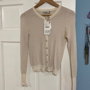 Zara Cream cardigan sweater